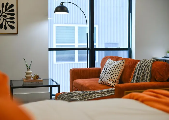Lux King Bed Free Parking Pitt Cmu Apartment