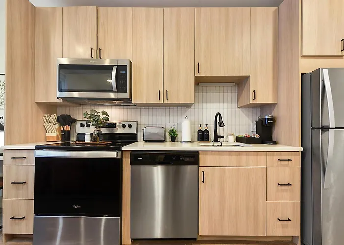 Lux King Bed Free Parking Pitt Cmu Apartment *