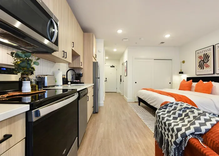 Lux King Bed Free Parking Pitt Cmu Apartment *